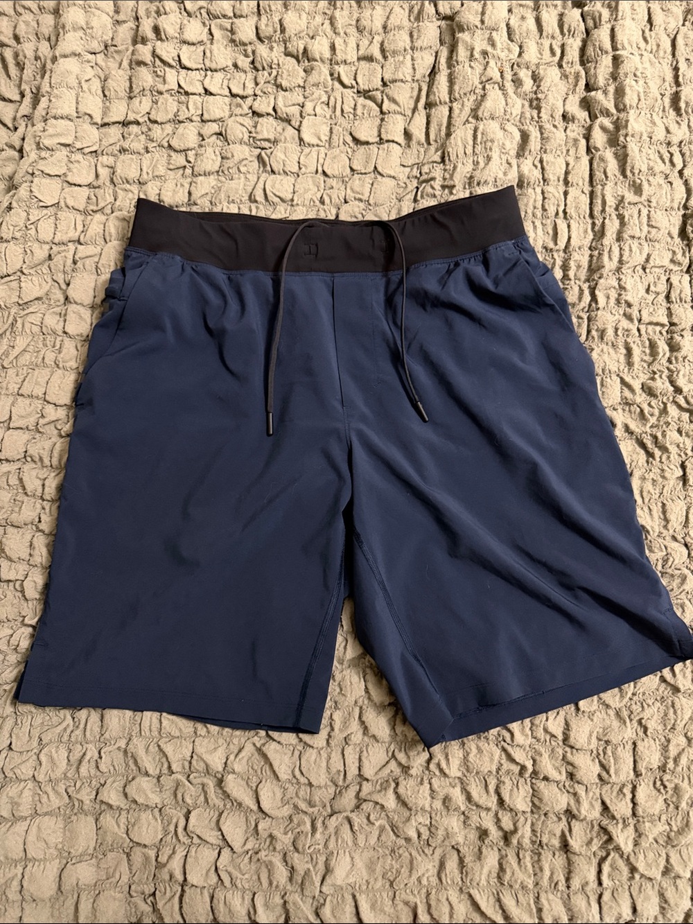 Lululemon athletica training shorts Performance Drawstring Shorts